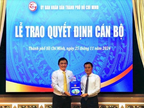 Ông Lê Công Phương giữ chức vụ Giám đốc Công ty TNHH MTV Môi trường đô thị TP.Hồ Chí Minh